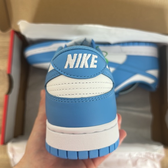 Nike UNC Dunk - Picture 2 of 4